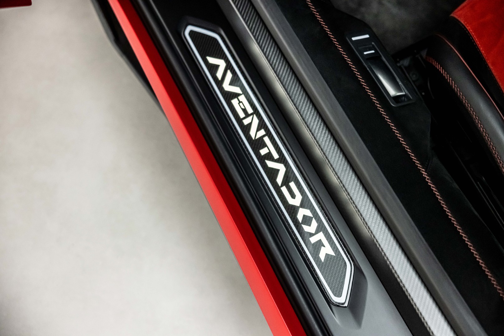 2019 LAMBORGHINI AVENTADOR SVJ 